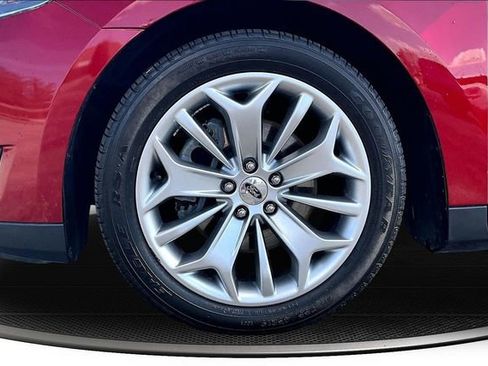 Used 2017 Ford Taurus Limited image 31