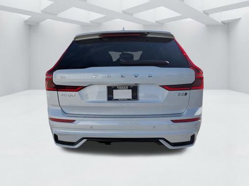 New 2026 Volvo XC60 B5 Plus w/ Protection Package Premier AWD/4WD image 5