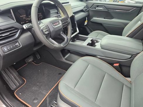 New 2026 GMC Acadia AT4 AWD/4WD image 19