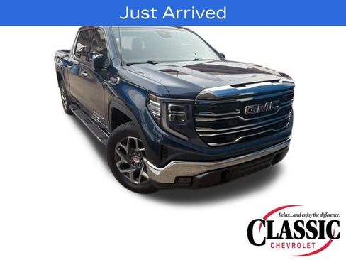 Used 2022 GMC Sierra 1500 SLT image 18