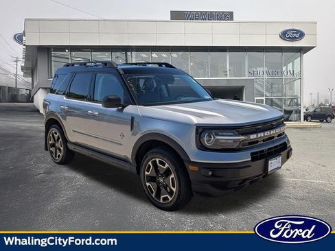Used 2022 Ford Bronco Sport Outer Banks w/ Tech Package AWD/4WD image 1