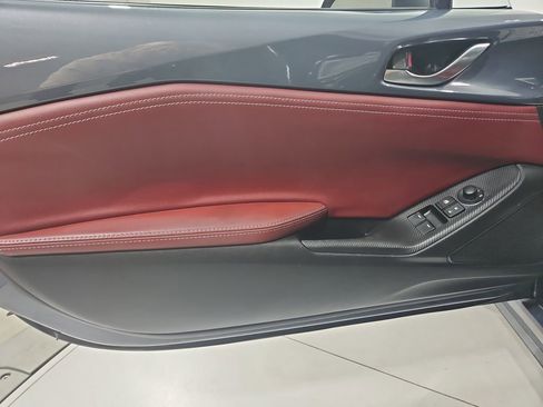 Used 2020 MAZDA MX-5 Miata RF Grand Touring image 11