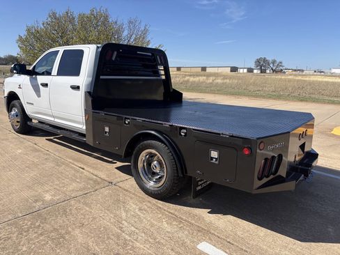 Used 2022 RAM 3500 Tradesman w/ Max Tow Package image 6