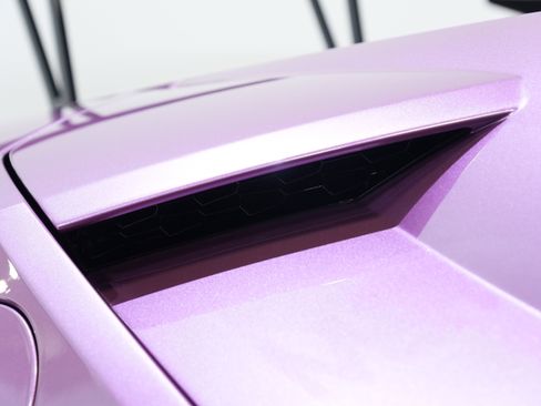 Used 2024 Lamborghini Huracan EVO image 17