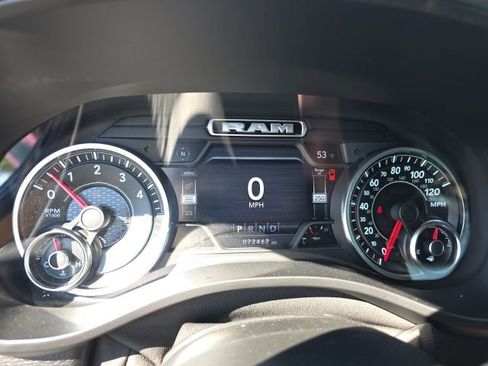 Used 2019 RAM 1500 Laramie AWD/4WD image 28