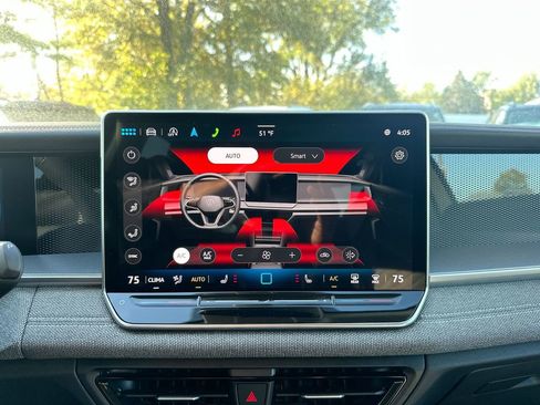 New 2025 Volkswagen Tiguan S image 43