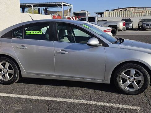 Used 2014 Chevrolet Cruze LT FWD image 4