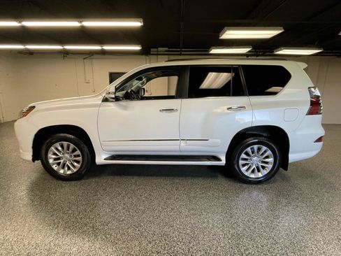 Used 2018 Lexus GX 460 Premium w/ Premium Package AWD/4WD image 7