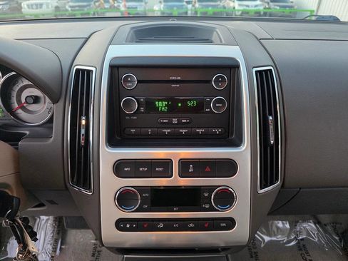 Used 2010 Ford Edge Limited image 35