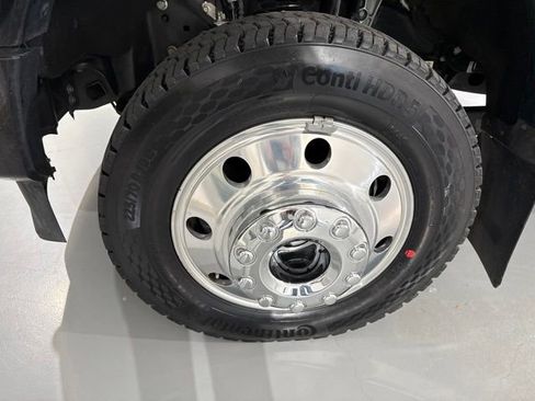 Used 2024 Ford F450 Platinum AWD/4WD image 5