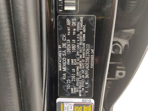 Used 2025 Kia K4 EX FWD image 33