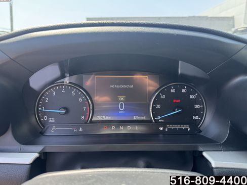Used 2022 Ford Explorer XLT w/ Equipment Group 202A AWD/4WD image 22