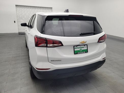 Used 2022 Chevrolet Equinox LS image 6