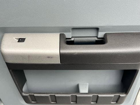 Used 2013 Ford F250 XLT image 22