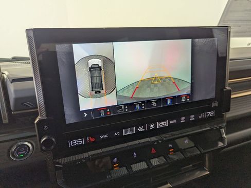 Used 2025 GMC Hummer EV 3X w/ LPO, Cargo Utility Package image 15