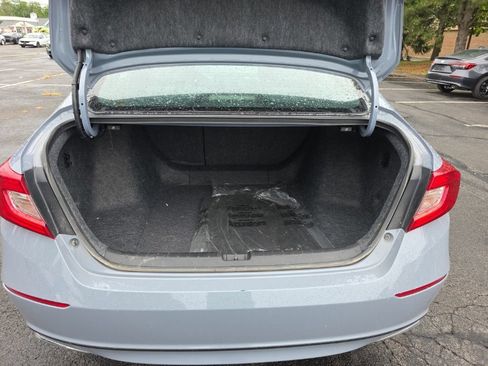 Used 2022 Honda Accord Sport image 28