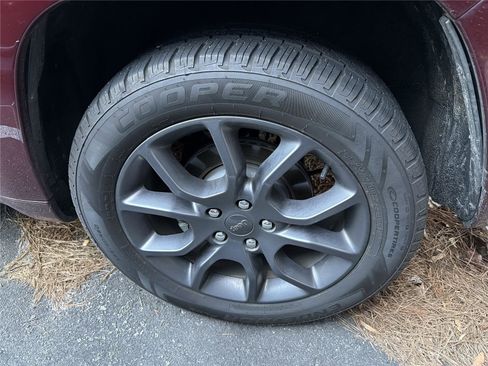 Used 2021 Jeep Grand Cherokee High Altitude image 14