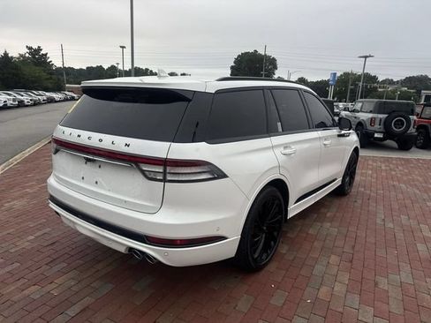 Used 2023 Lincoln Aviator Reserve w/ Jet Package RWD image 14