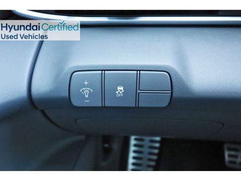 Certified 2025 Hyundai Elantra Sport image 22