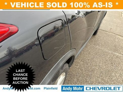 Used 2011 Nissan Juke S image 10