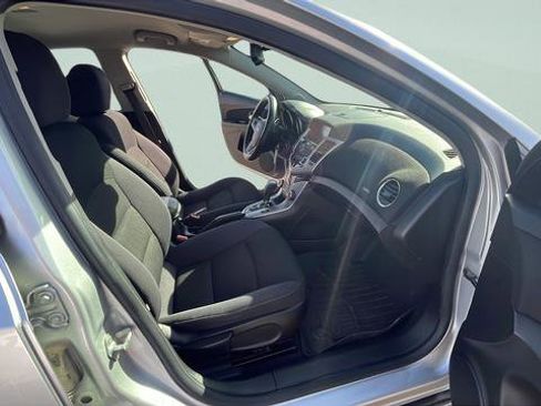 Used 2013 Chevrolet Cruze Eco image 26