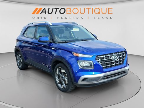 Used 2022 Hyundai Venue SEL FWD image 7