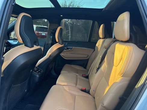 Certified 2023 Volvo XC90 B6 Ultimate image 18