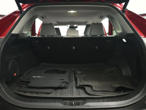 Used 2022 Toyota RAV4 XLE Premium FWD image 56