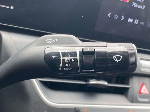 Used 2025 Kia K4 FWD image 21