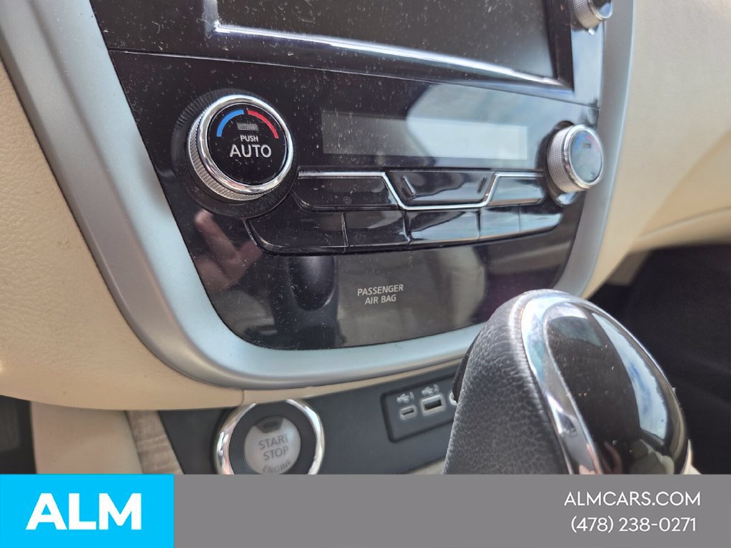 Used 2021 Nissan Murano SL w/ SL Moonroof Package FWD image 25