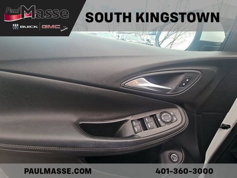 Used 2024 Buick Encore GX Preferred AWD/4WD image 12