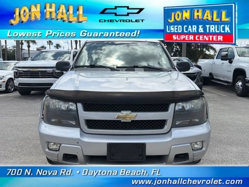 Used 2009 Chevrolet TrailBlazer LT AWD/4WD image 17
