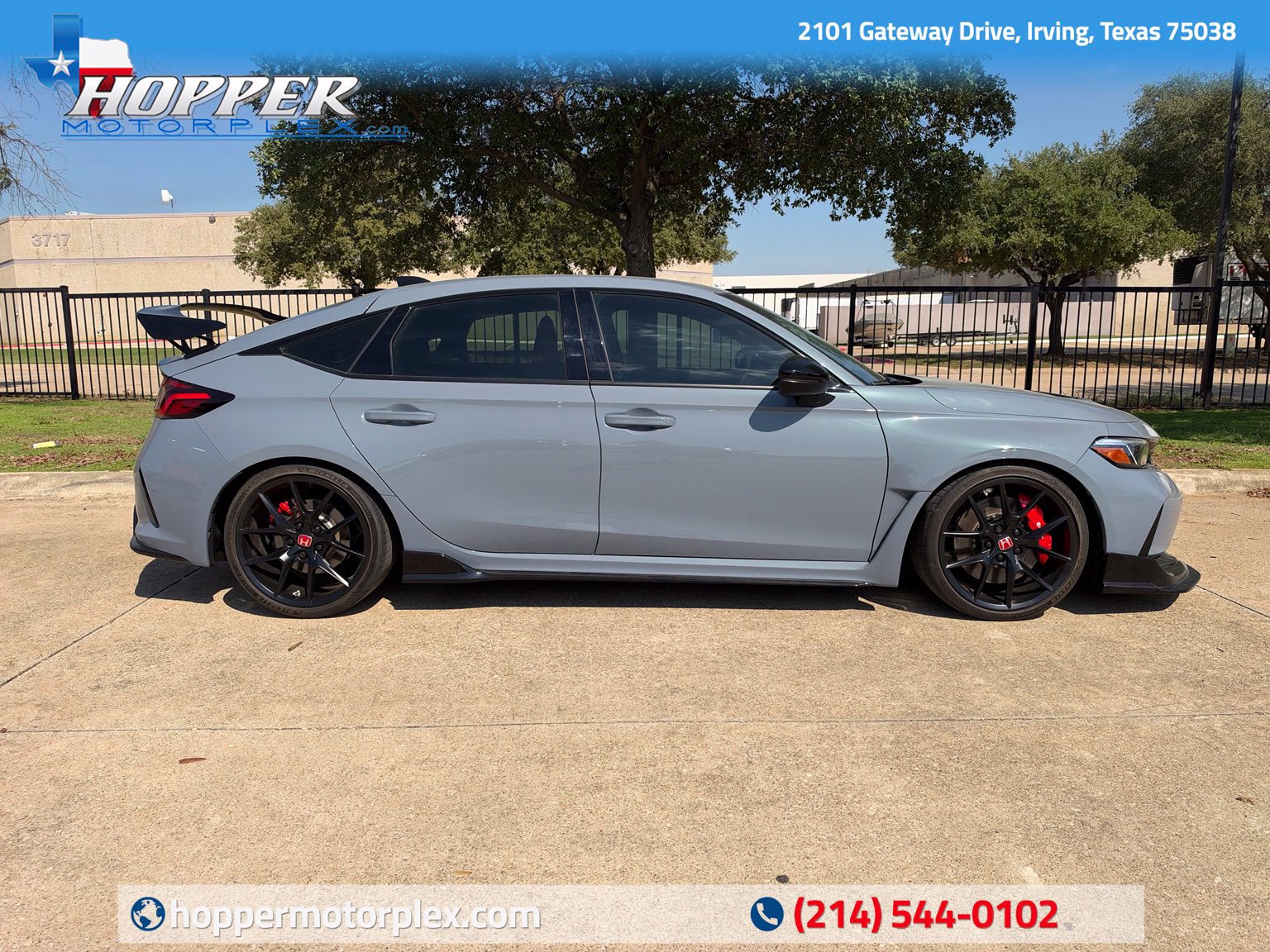 Used 2023 Honda Civic Type R image 1