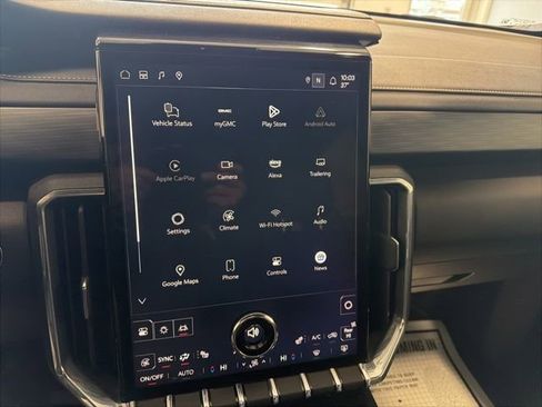Used 2025 GMC Acadia Elevation w/ Elevation Premium Package AWD/4WD image 27