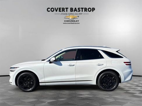 Used 2023 Genesis GV70 2.5T w/ Select Package image 4