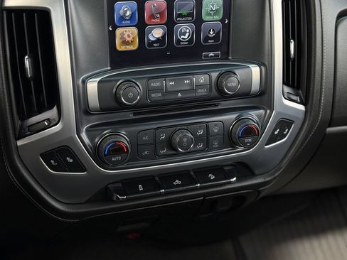 Used 2018 GMC Sierra 1500 SLE w/ SLE Value Package AWD/4WD image 20