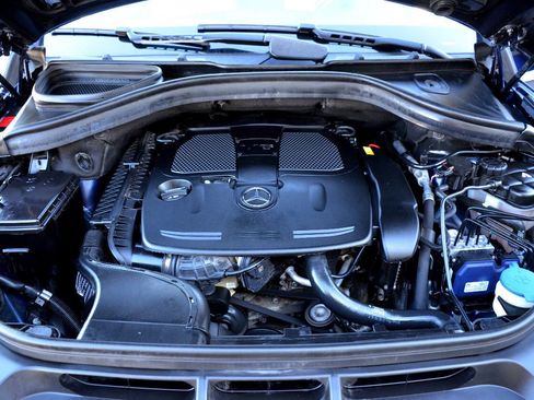 Used 2015 Mercedes-Benz ML 350 4MATIC image 27