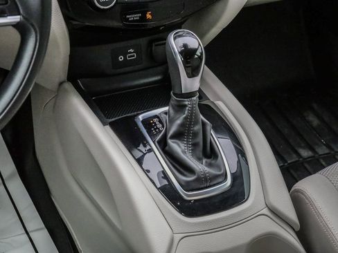 Used 2020 Nissan Rogue Sport SV FWD image 27