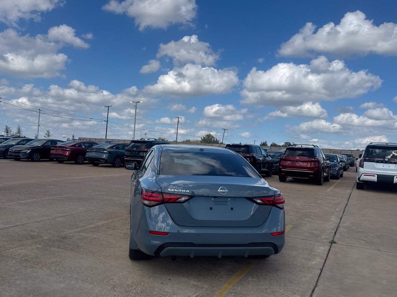 Certified 2025 Nissan Sentra SV w/ SV Premium Package FWD image 21