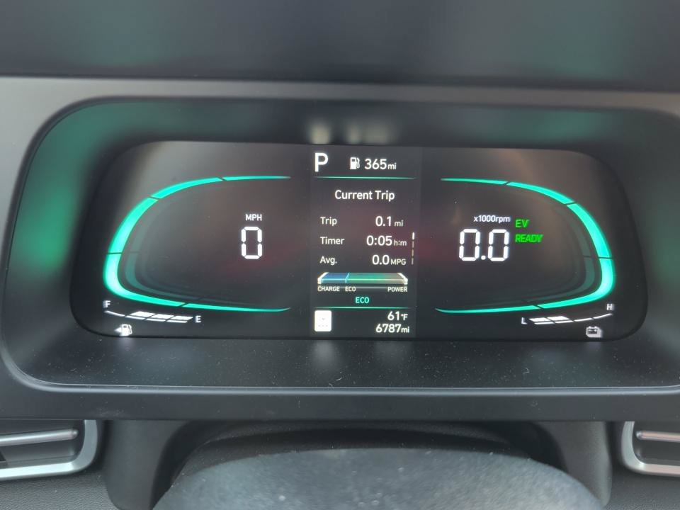 Used 2026 Hyundai Elantra Hybrid FWD image 11