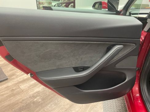 Used 2020 Tesla Model 3 Long Range image 28