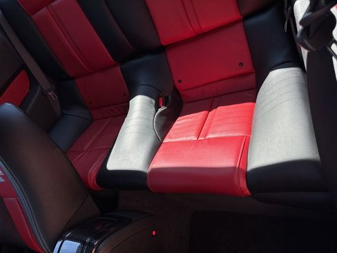 Used 2010 Ford Mustang Shelby GT500 RWD image 29