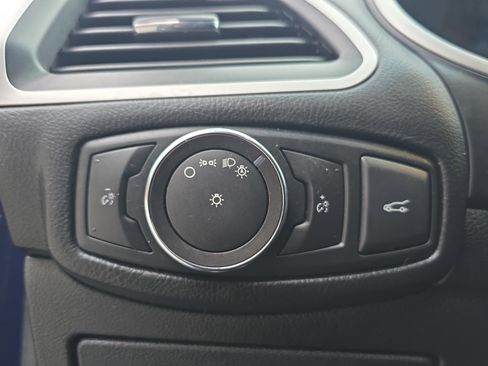 Used 2016 Ford Edge SEL w/ Equipment Group 201A image 25