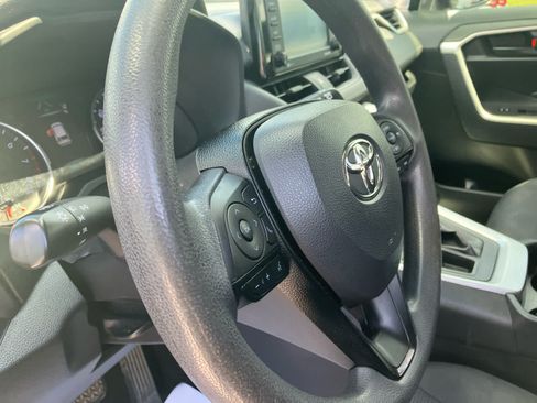 Used 2020 Toyota RAV4 LE w/ All Weather Liner Package AWD/4WD image 9
