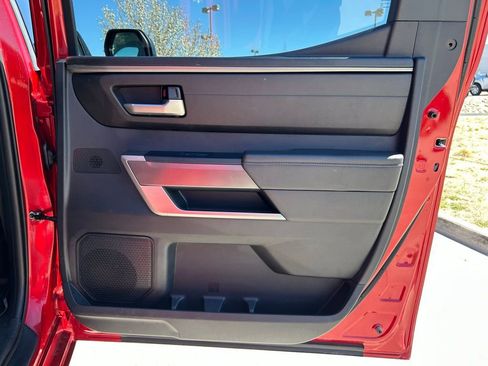 Used 2022 Toyota Tundra SR5 w/ TRD Off-Road Package image 28