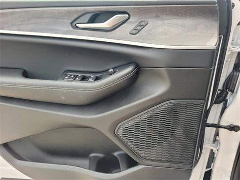 New 2025 Jeep Grand Cherokee Limited image 21