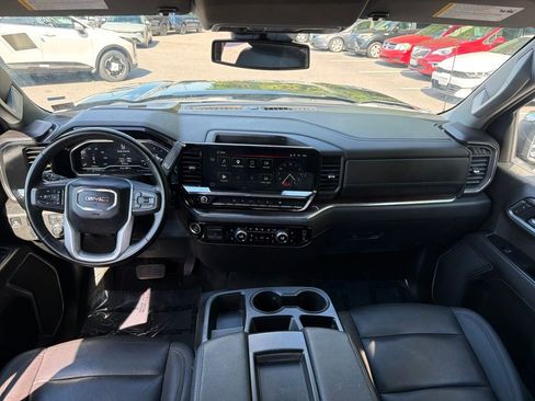 Used 2025 GMC Sierra 1500 SLT AWD/4WD image 21