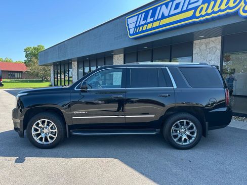 Used 2015 GMC Yukon Denali w/ Touring Package AWD/4WD image 4