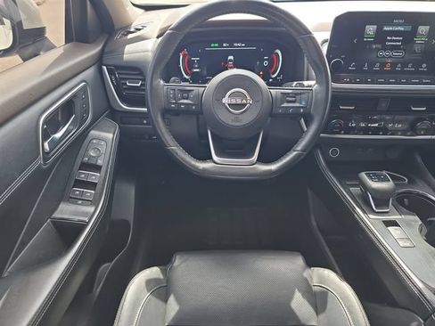 Certified 2023 Nissan Rogue Platinum w/ Platinum Premium Package AWD/4WD image 14