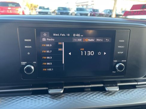 Certified 2024 Kia Carnival LX image 50